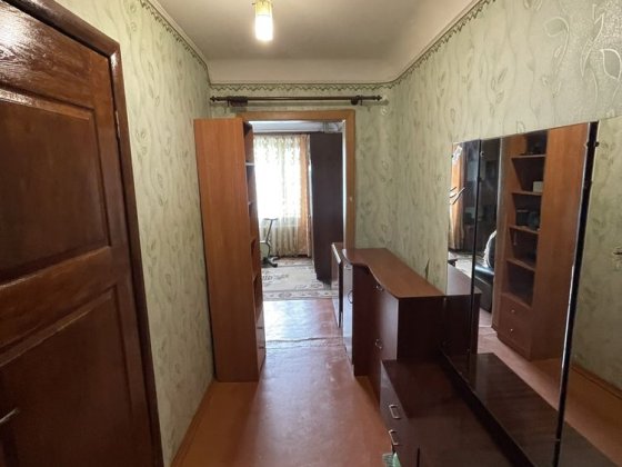 Продам 3-х кім. кв. 1/9 вул. Лікаря Парнети (Павлова), б. 6 Кременчуг