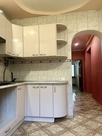 2-х сталінка 44 квартал вул Конституційна, гарний стан - фото 1