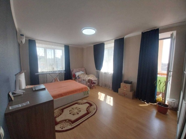 Продаю светлую прекрасную квартиру в новостройке, самый центр! - фото 1