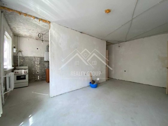 Продаж 2к по Джона Макейна 3/5 (16 Лікарня) Кривий Ріг