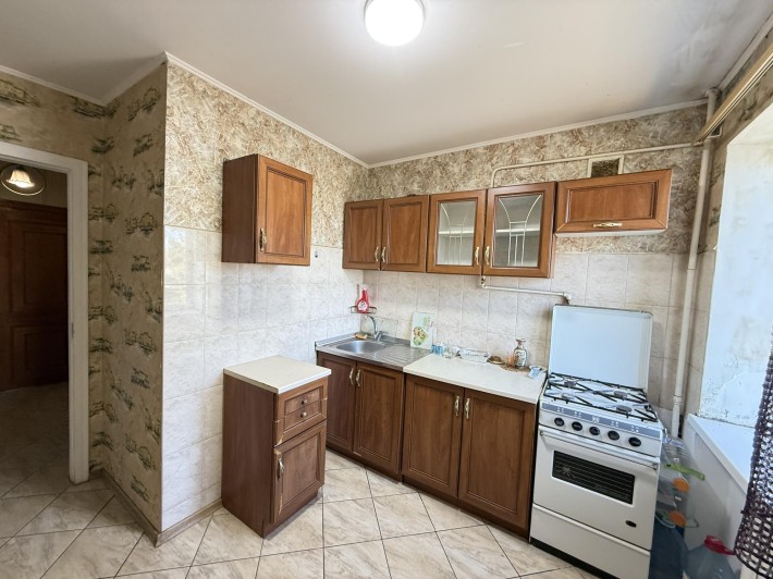 Продам 1 ком Черемушки - фото 1