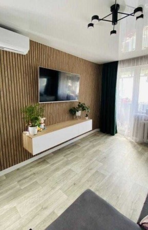 Половки! Продам 3/х кімнатну квартиру з якісним ремонтом - фото 1