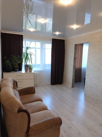 Продам 3-кімнатну квартиру в центрі міста - фото 1