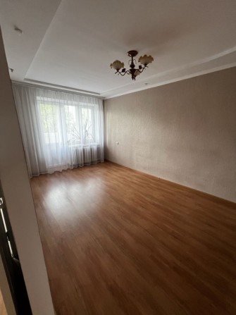 Продам 3 кімнатну квартиру в районі Чайка - фото 1