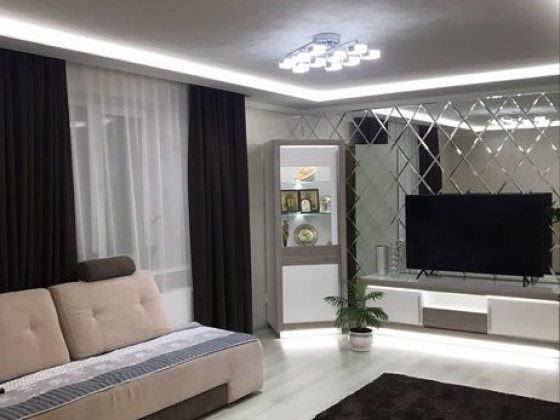 Продам 3-кімнатну квартиру в центрі міста Сумы