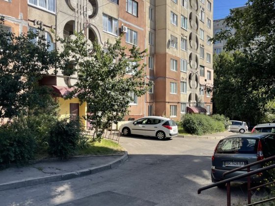 Продається 1 кімнатна квартира на Північному Ровно