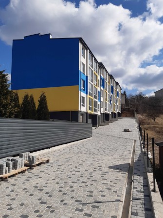 Продам квартиру у місті тернопіль в дуже гарному затишному місці. - фото 1