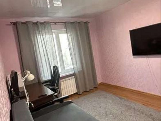 Продаж 2-к квартири проспект Правди 5б Киев