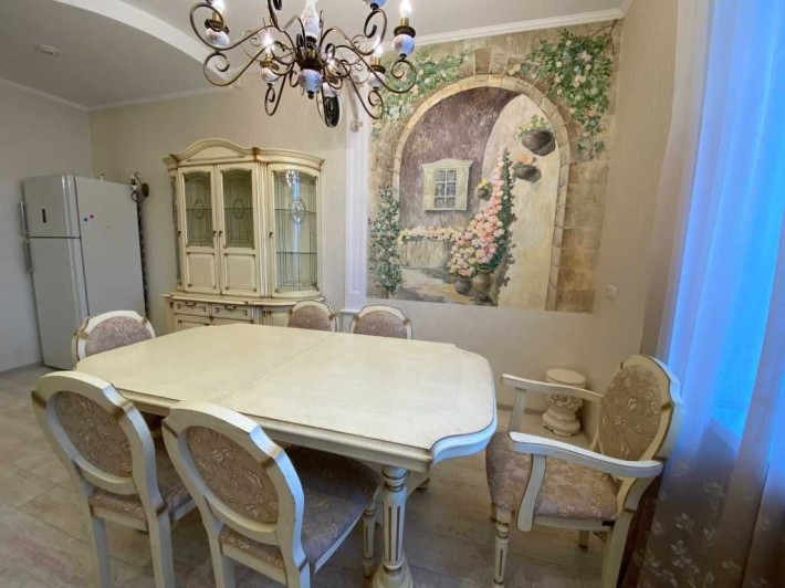 4к квартира з терасою, каміном і охороною! Центр!  147 м2! - фото 1