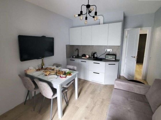 Продаж 2-к квартири вул. Князя Романа Мстиславича 28б Киев