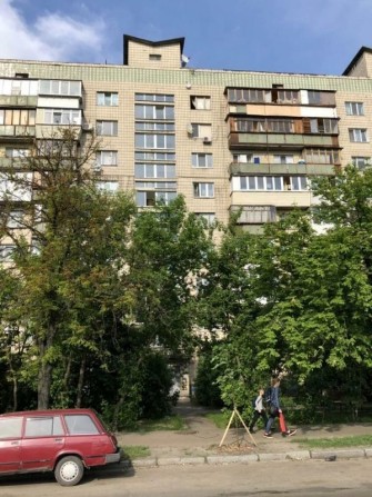 Продаж 2-к квартири вул. Братиславська 34 - фото 1