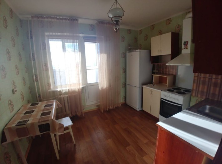 Продаж 1-к квартири на Осокорках  вул.Ващенка 1 - фото 1