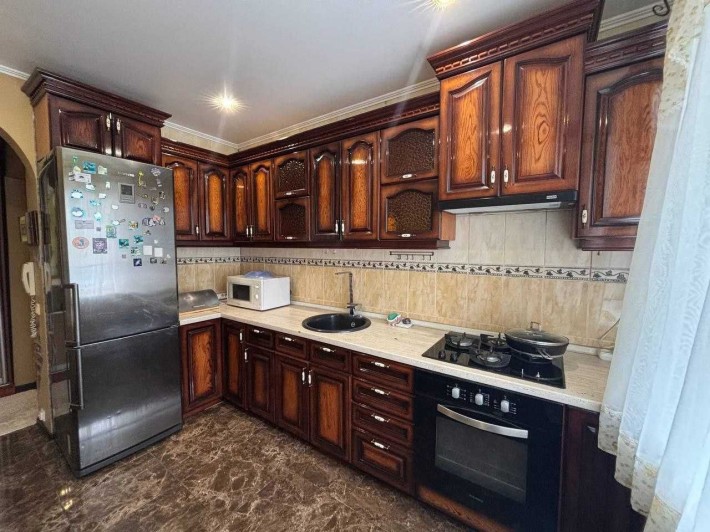 Продаж 3-кімнатної квартири в ЦЕНТРІ  (вул. Шевченко) - фото 1