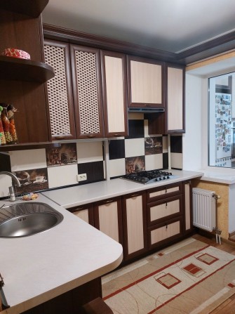 Продам 2 кімнатну квартиру з  новобудові з ремонтом - фото 1