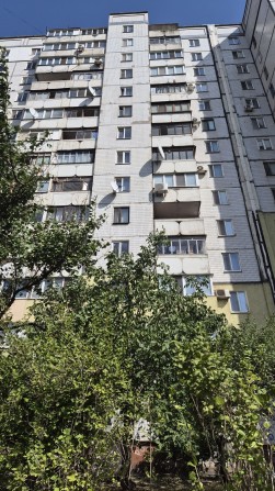 Продам 1но комн Чешка 8/14 эт дома микр. Горняцкий 42м р.Саксаганский! - фото 1