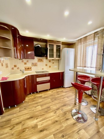 Продам 3-и кімнатну квартиру в районі Соцміста - фото 1