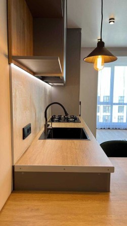 Продам стильну квартиру з якісним ремонтом. - фото 1