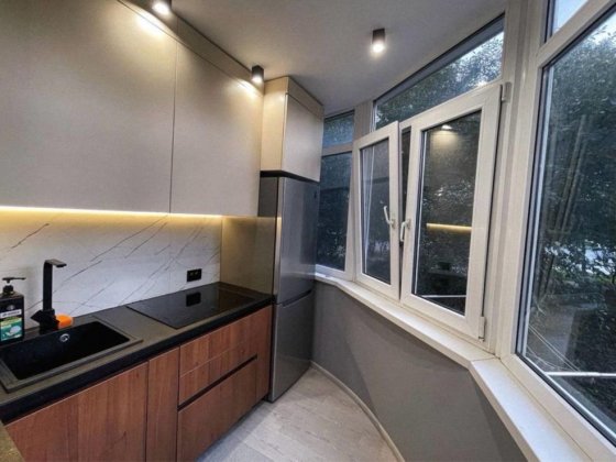 1-кімнатна квартира з ремонтом Черновцы