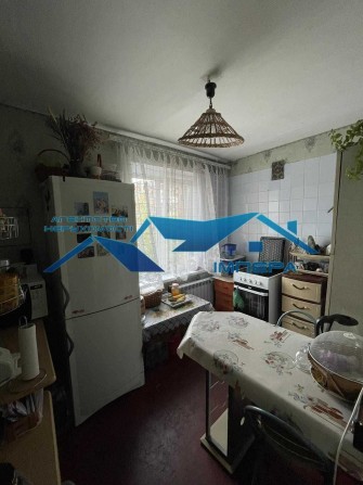 Продаж 3к квартири на Подолі середній поверх - фото 1