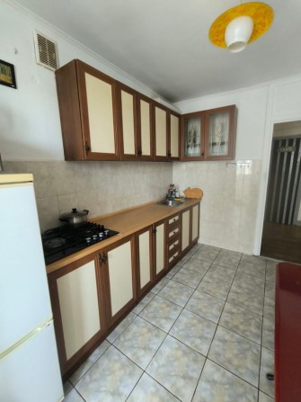 Продаж чешки на серкдньому поверсі по вул.Г.Майдану - фото 1