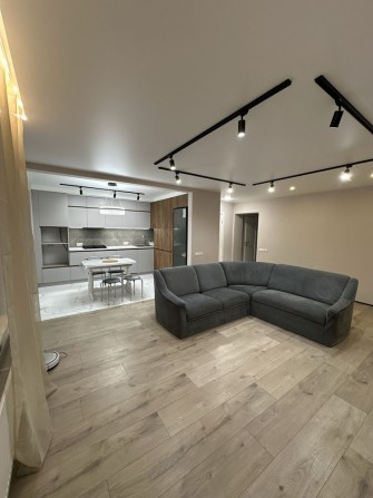 Продаж 3 кімнатної квартири - фото 1