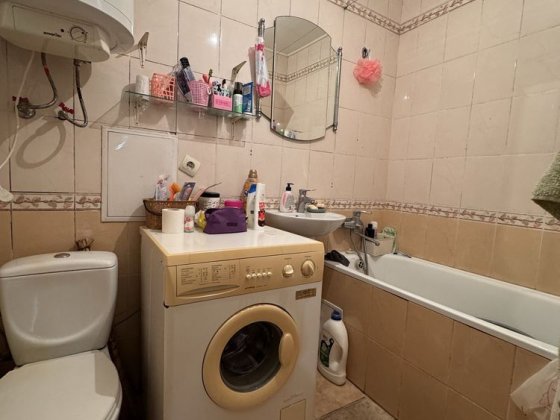 Продам 3 кімн квартиру, вул. Полетаєва Черновцы