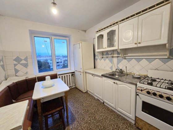 Продам 2х ЧЕШКУ, Скальда (Комарова) П.-Кільцева, 57м2, Є ТЕХПОВЕРХ! Чернівці