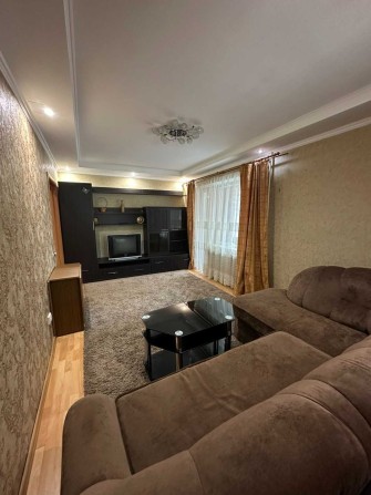+2-кімнатна квартира з ремонтом та утепленим балконом - фото 1