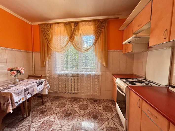 Продаж 3к чешки на Щербанюка - фото 1