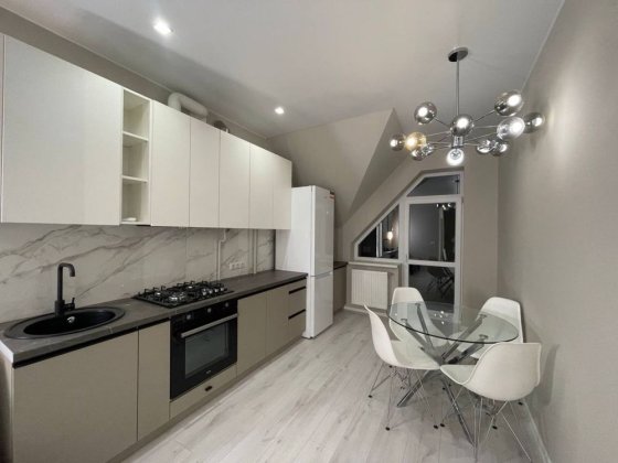 Продається однокімнатна квартира вул. Климпуша, Боздош Ужгород