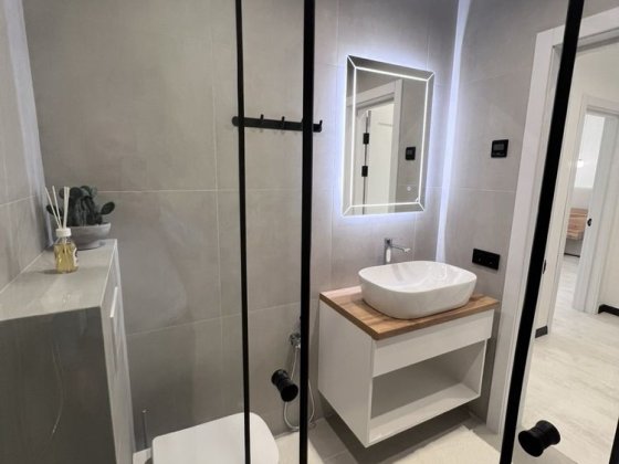 Продам 1 кімн здану новобудову Черновцы