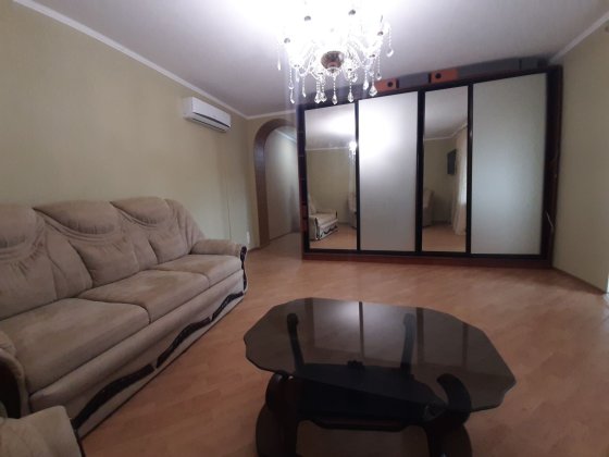 Продам 2 ком с АО, Парк Сказка, Подзменый паркинг, мебель, техника Сумы