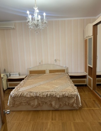 Продається трикімнатна квартира,р-н Павленківського парку - фото 1