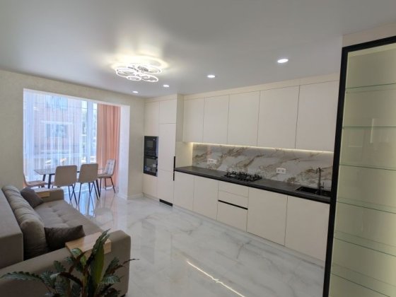 Продаю 1 кімнатну квартиру масив Веснянковий Ровно