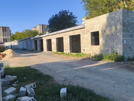 Гараж по вул. Патріарха Мстислава