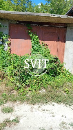 Продам гараж з кімнатою та підвалом - фото 1