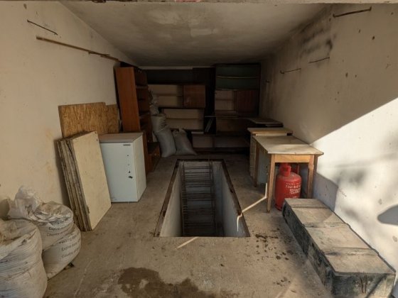 Цегляний гараж в Паланку Мукачево