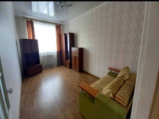 ЖК Садовий 1к за приємний прайс гарний стан середній поверх Полтава