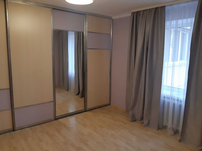 Продам хорошу 2 кімнатну чешку по вулиці Поліський - фото 1