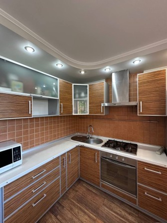 Продам 2 кімнатн чешку на Проспекті Незалежності(7 гімназія, ТЦ Майдан - фото 1