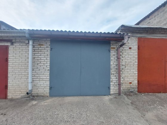 Продам гараж по в. Конякіна.