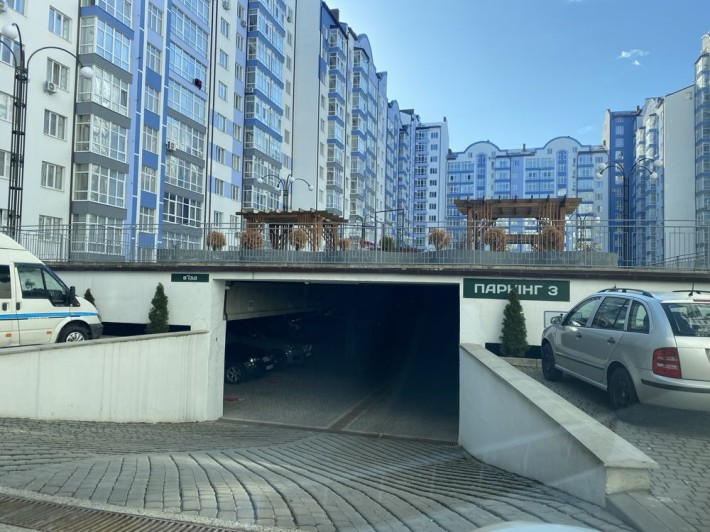 Паркомісце Продам Оренда Обмін Височана Містечко Центральне - фото 1