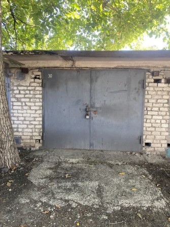 Продам гараж в хорошем состоянии, мкр.Даманский, копр. «Строитель» - фото 1