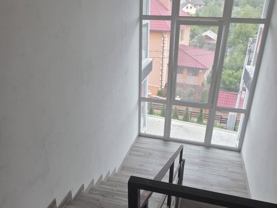 Продається 2х кімн. Новобудова ( клубного типу)район ближня роша Чернівці