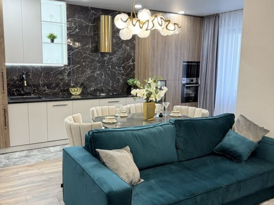 Жк Лісовий! Ялівщина Продам дизайнерську євродвушку , центр ,автономка Чернигов