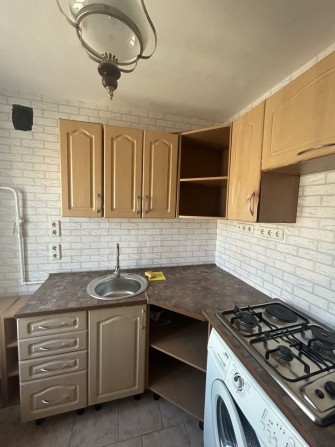 Продаж 1-кімнатної квартири Харківське шосе 1 - фото 1
