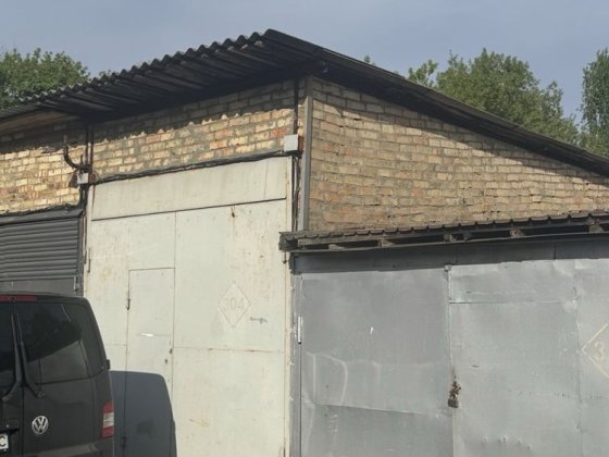 ТЕРМІНОВО!!! Продам ВЕЛИКИЙ гараж на Виноградарі Київ