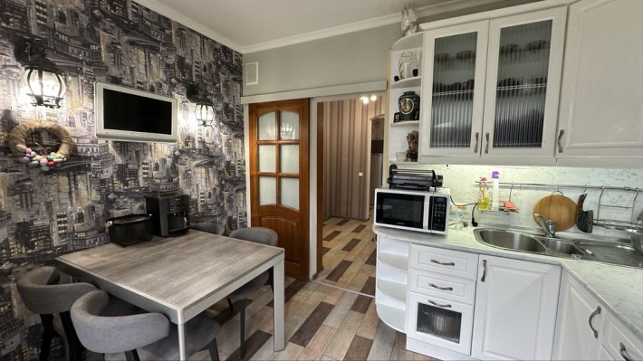 Продаж 3-кімнатної квартири, проспект Свободи, 2-А Держ постанови так - фото 1