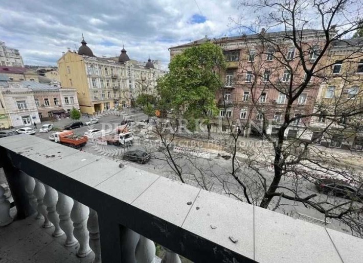 Історичний центр Києва 2к квартира Хмельницького Золоті Ворота - фото 1