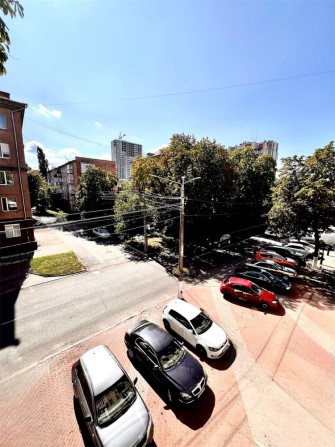Продається 2х кім квартира в Центрі по вул. Хрещатик, Медколедж - фото 1